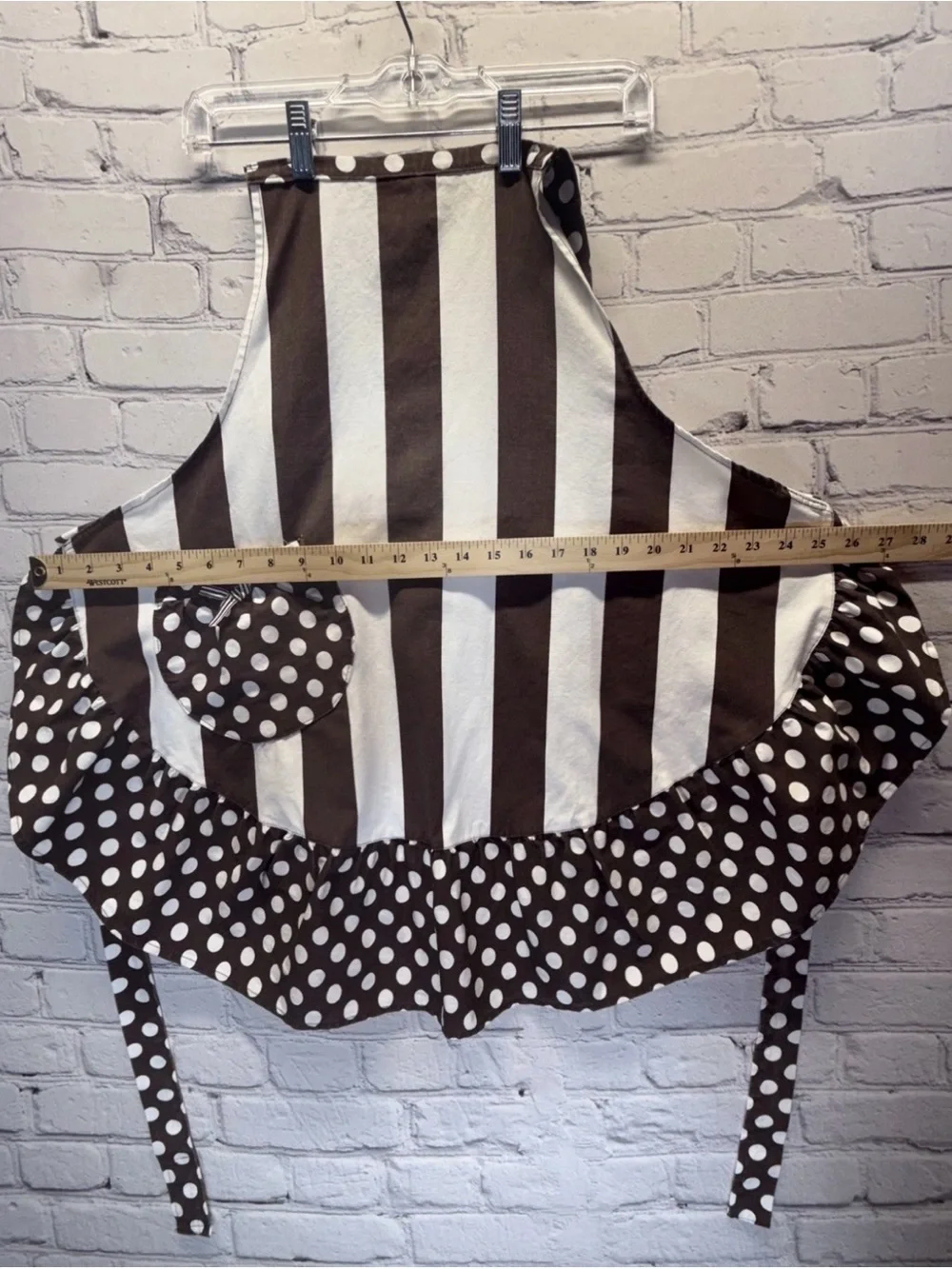 Rare Henri Bendel Butter Me Up Apron